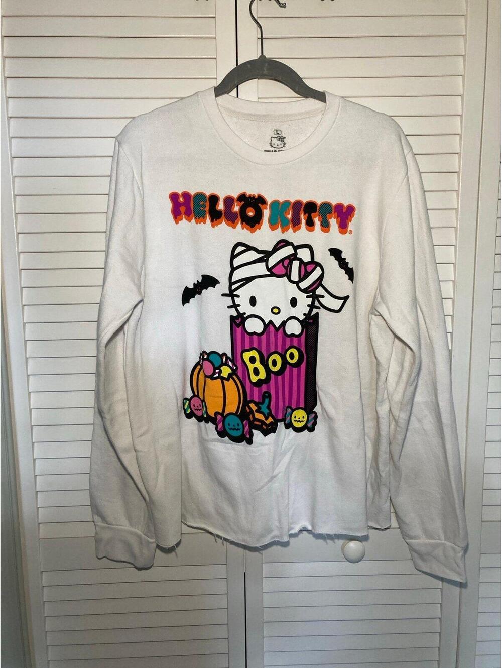 Hello Kitty Halloween Graphic Sweatshirt
